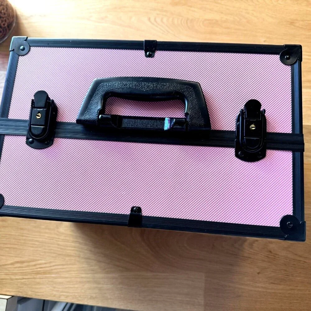 SHANY Essential Pro Makeup Train Case + Shoulder Strap, Pink & Black